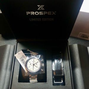 New Seiko Prospex Chronograph Steel Bracelet Limited Edition Watch SRQ035